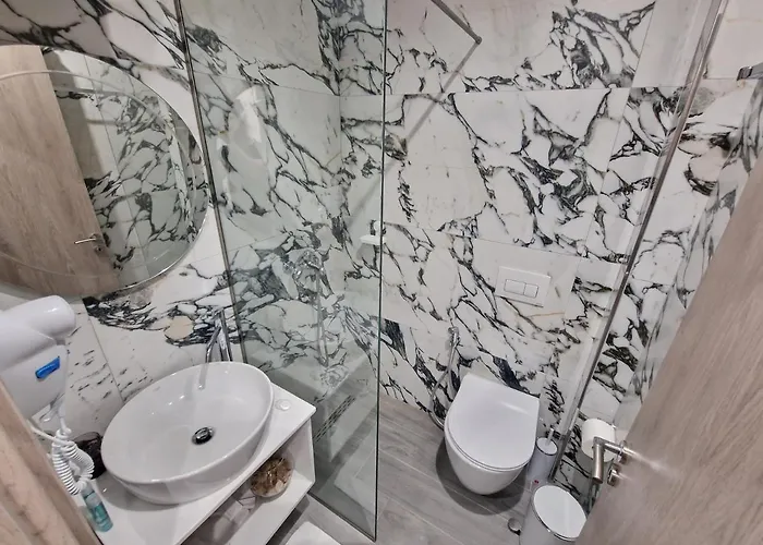 Afrodite ベッド・アンド・ブレックファスト Sarandë