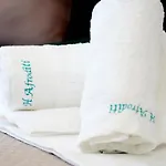 Afrodite לינה וארוחת בוקר סרנדה