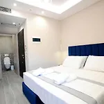 Afrodite לינה וארוחת בוקר סרנדה