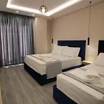 Afrodite 3* סרנדה